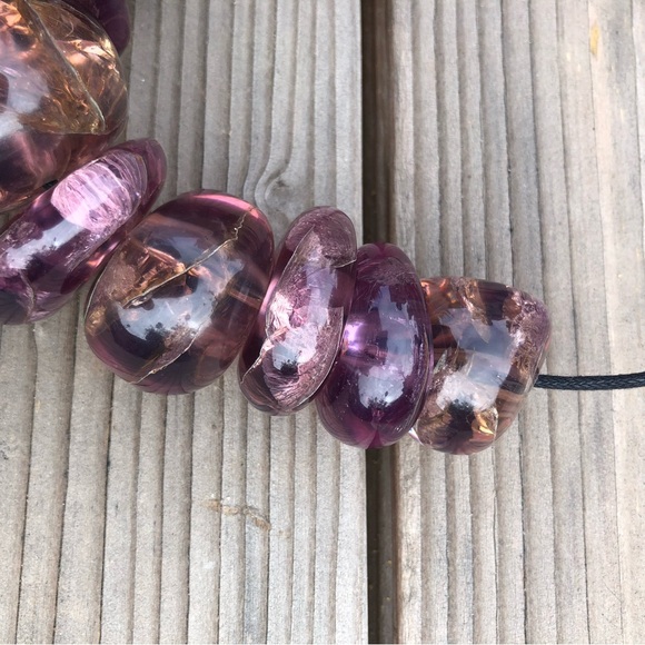 Believed Monies amethyst lucite necklace no markings you win. - Picture 6 of 8